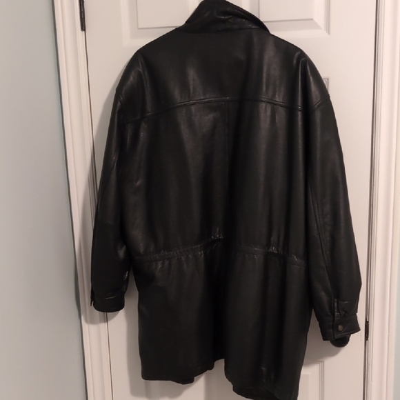 EUC Danier Black Genuine Leather Coat Size XL - Picture 9 of 9